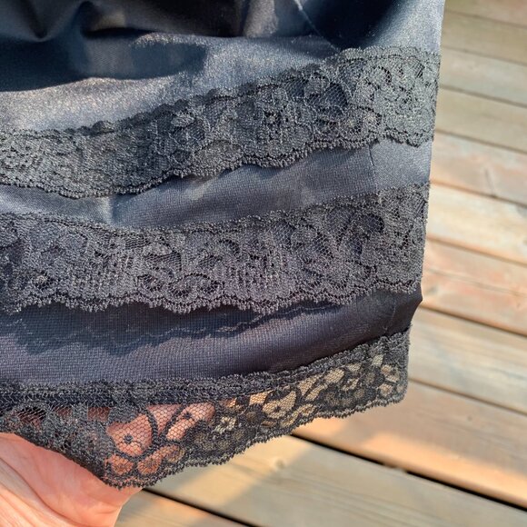 Vintage Pink Lady Slip Dress Nightgown 36 Black Satin Lace Trim Midi Lingerie - Picture 4 of 14